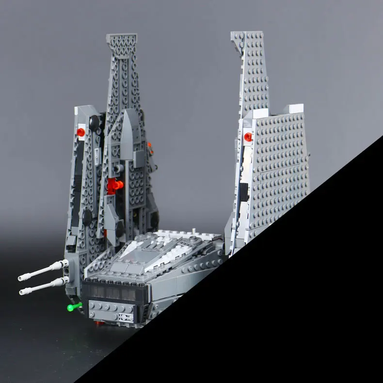 

05006 Star Command Shuttle Building Blocks Educational Toys Compatible with 75104 Lovely Funny Toys wars