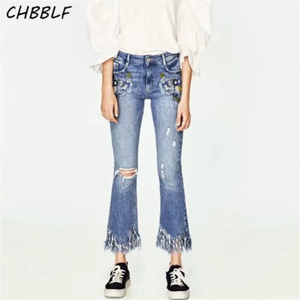 

Spring Summer New Embroidery Jeans Women Fashion Holes Denim Flare Pants Xdc1625