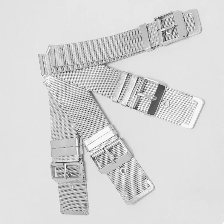 2796826275_470748230