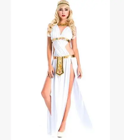 Shop by category The characteristic of the female garment in ancient Egypt Old Kingdom was a short skirt for the lower classes, or a kalasiris, a longer skirt reaching from the ankles to just below, or just above the breasts. By the Middle Kingdom, long kilts were a fashion.
