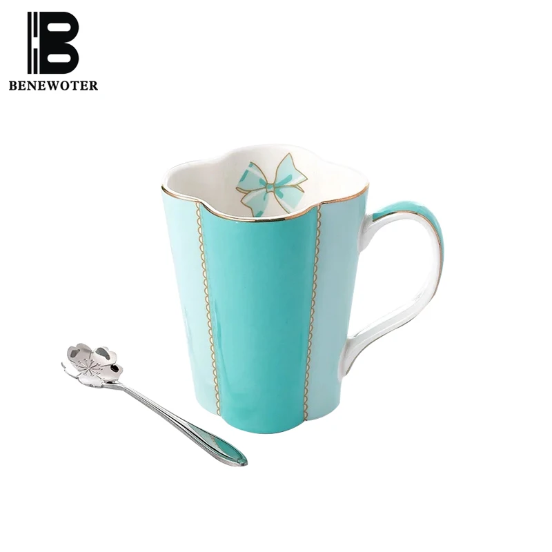 

320ml Japanese Style Ceramic Bone China Cup Office Afternoon Tea Mug Butterfly Pattern Drinkware Milk Handgrip Cup High End Gift