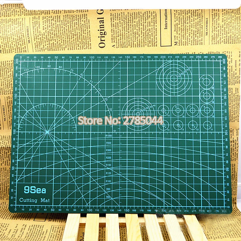 

Sanbest A3 & A4 Pvc Rectangle Grid Lines Self Healing Cutting Mat Fabric Leather Paper Craft DIY Tools 3 mm Thick FL00006/7