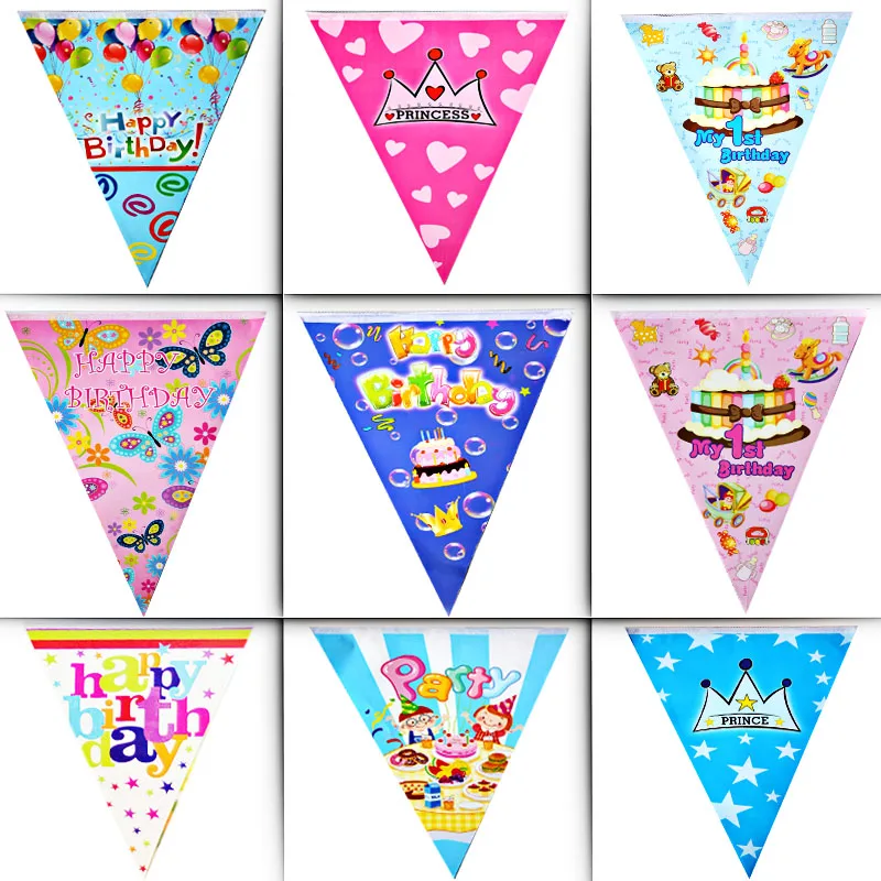 дети с цветными флажками. флажки треугольные. новогодние флажки гирлянды. флажки шаблоны для печати цветные. новогодние флажки для детей.