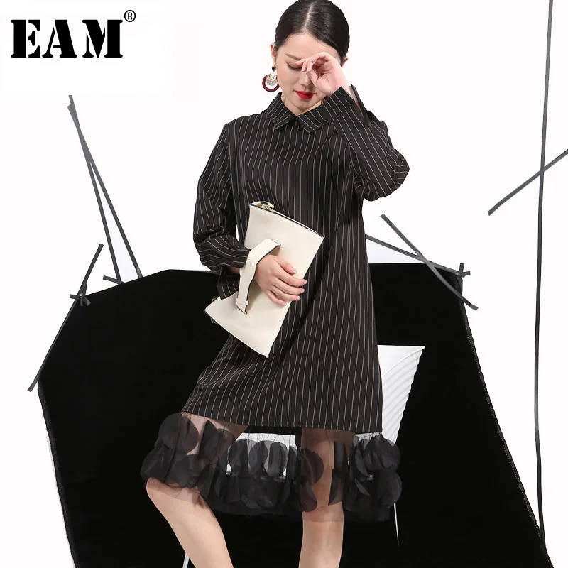 

[EAM] 2019 Spring Ladie Vertical Stripes Lapel Three-Dimensional Dress Stitching Yarn Women New Apparel Wholesale 4L0051