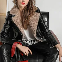 Утолщенная кожаная куртка, зимнее женское пальто из искусственной кожи, меховые куртки, Повседневная теплая мотоциклетная куртка на молнии с ремнем, крутая уличная одежда