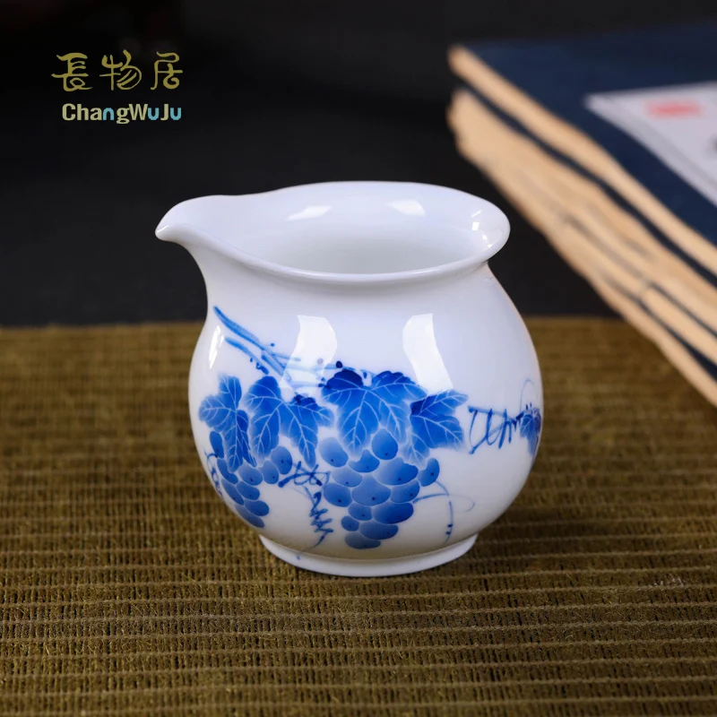 Changwuju в Цзиндэчжэнь чайника ручной росписью синий и белый кунг-фу чай ярмарка чашки по ручной Чай пуэр Longquan цвет морской волны