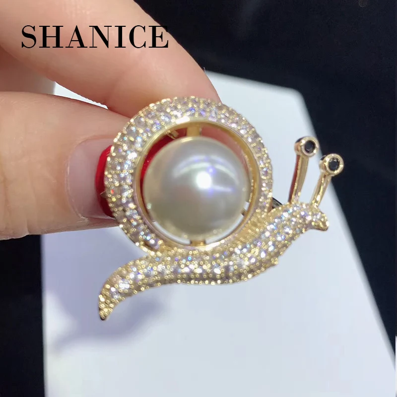 

SHANICE Cute Snails Pearl Brooch Peacock Rhinestone Full CZ Cubic Zircon Crystal Princess Wedding Bridal Scarf Buckle Brooches
