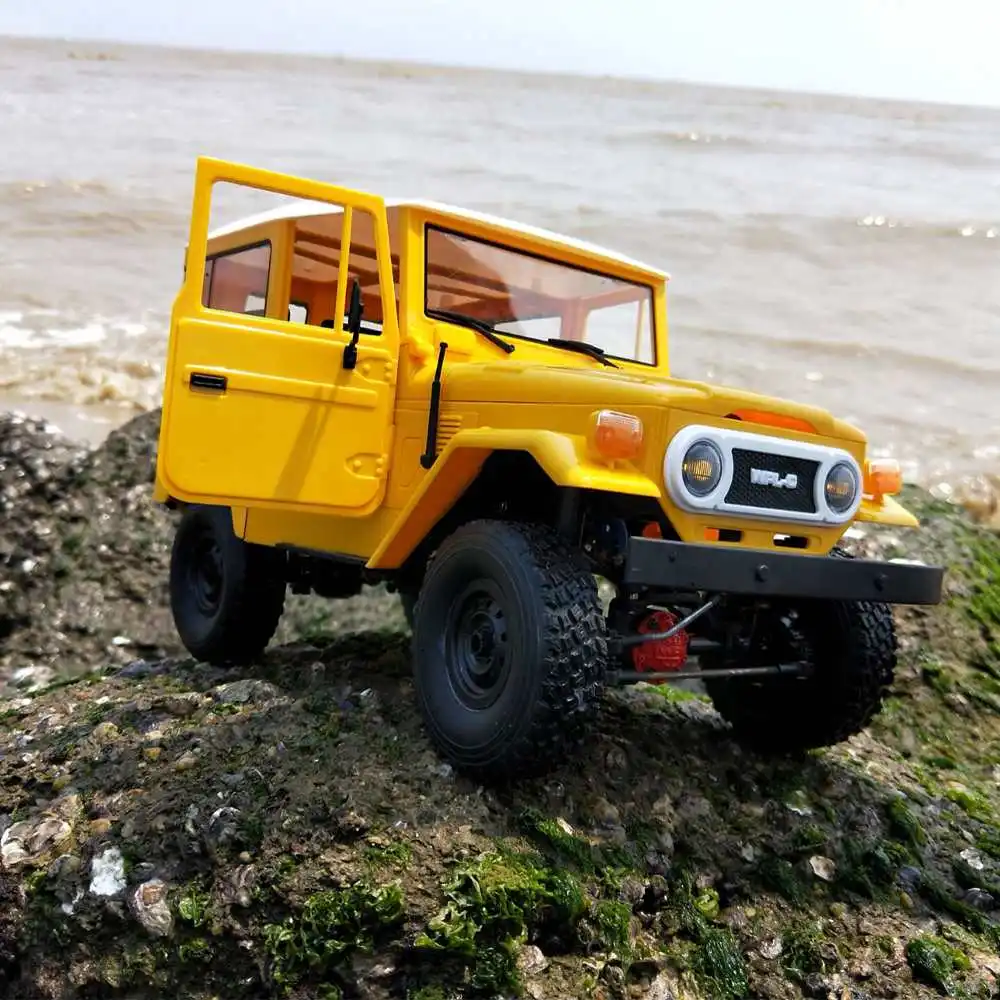 WPL C34 1/16 2CH 4WD 2,4G Buggy Crawler внедорожная металлическая гоночная машинка/пластиковый Радиоуправляемый автомобиль, игрушки в подарок желтый и синий