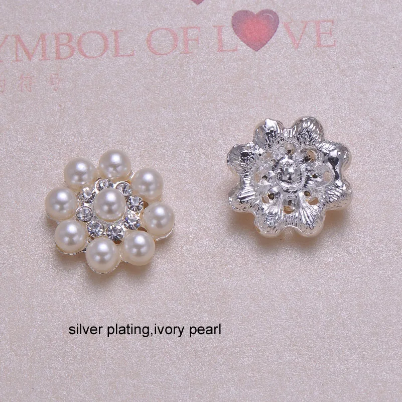 J0293) 23 мм Диаметр круглая пуговица с хрусталем и жемчужиной, цвета слоновой кости с жемчугом+ кристаллы в светло-розовый или серебряным покрытием в ассортименте, плоское основание