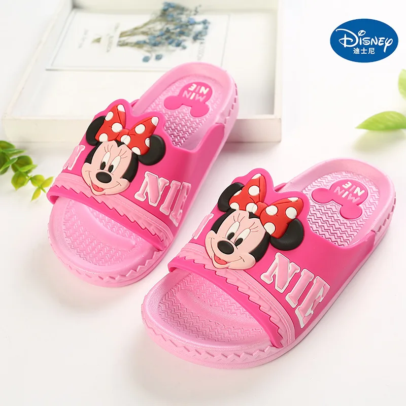 

2019 new Disney summer sandals slippers children's Mickey cartoon home slippers Wearable indoor bathroom non-slip soft bottom