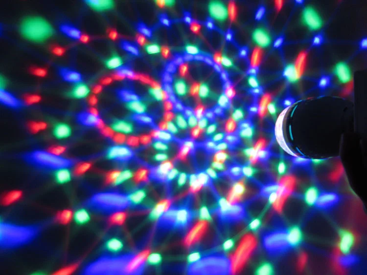 ANJOET E27 3 Вт 220 В многоцветная Автоматически вращающаяся RGB лампа, светильник для сцены, рождественские вечерние лампы, полноцветная лазерная лампа для дискотеки, DJ, вечерние, праздничные, для танцев