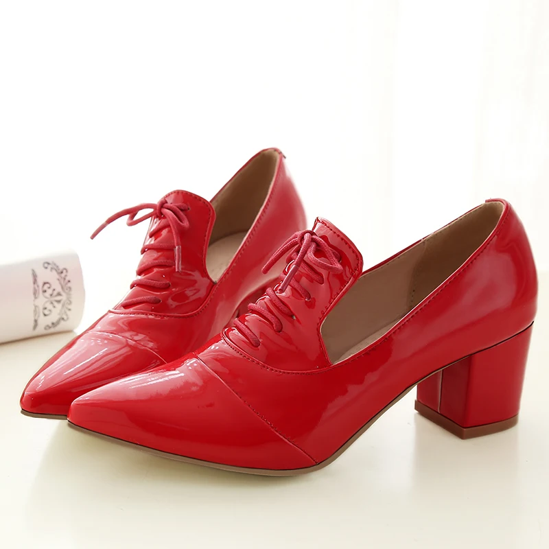 LVABC/Дамская обувь Большие размеры 31-45, женские туфли-лодочки в британском стиле Демисезонные женские туфли с острым носком на не сужающемся книзу высоком массивном каблуке со шнуровкой B