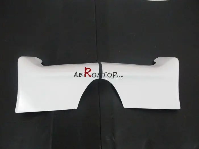 R32 GTR Восток-медведь боковые юбки расширения FRP стекловолокна