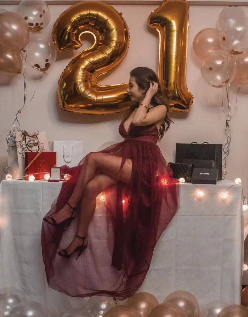 Rose Gold 21stbirthday Balloon Decor For Girls 18 Birthday Ideas