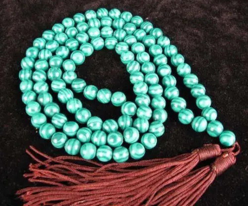 

Beautiful Tibet Malachite Beads Pray Beads Necklace 8mm AAAA