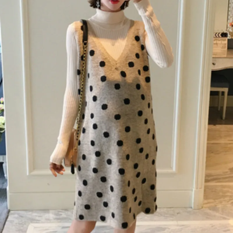 

Winter Maternity Clothes 1 Set /2pcs Fashion Dot Maternity Vest Dresses +Knitted High Neck Maternity Pullover Sweaters