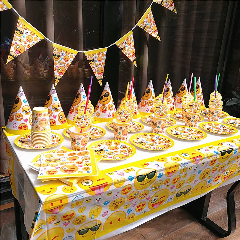 

91pcs Disposable Tableware set Smile Emoji Tablecloth cups Paper plate Napkin Straws Cap Kids Girl Birthday Party Map Home