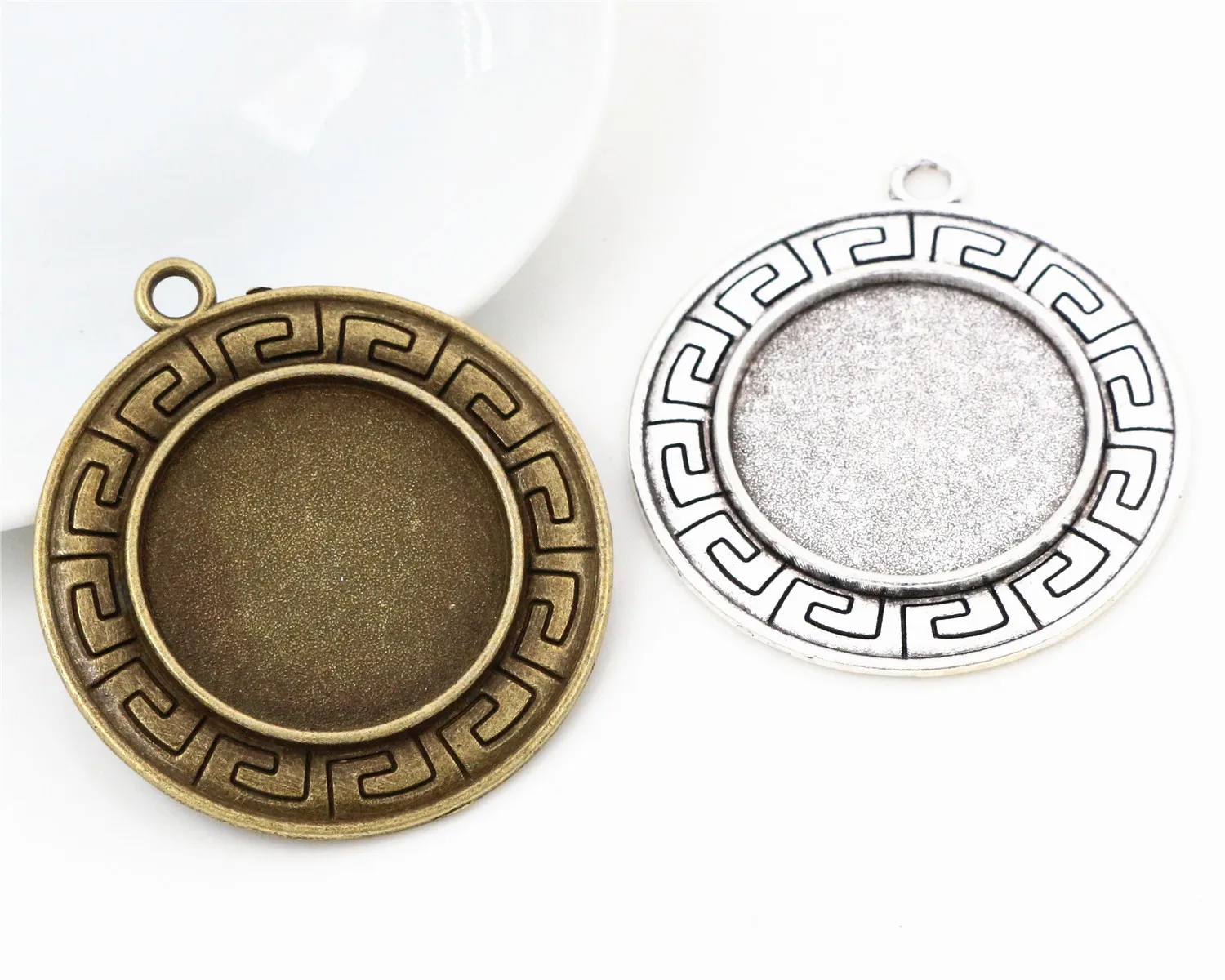 

New Fashion 3pcs 25mm Inner Size Antique Bronze and Antique Silver Geometric Style Cabochon Base Setting Charms Pendant