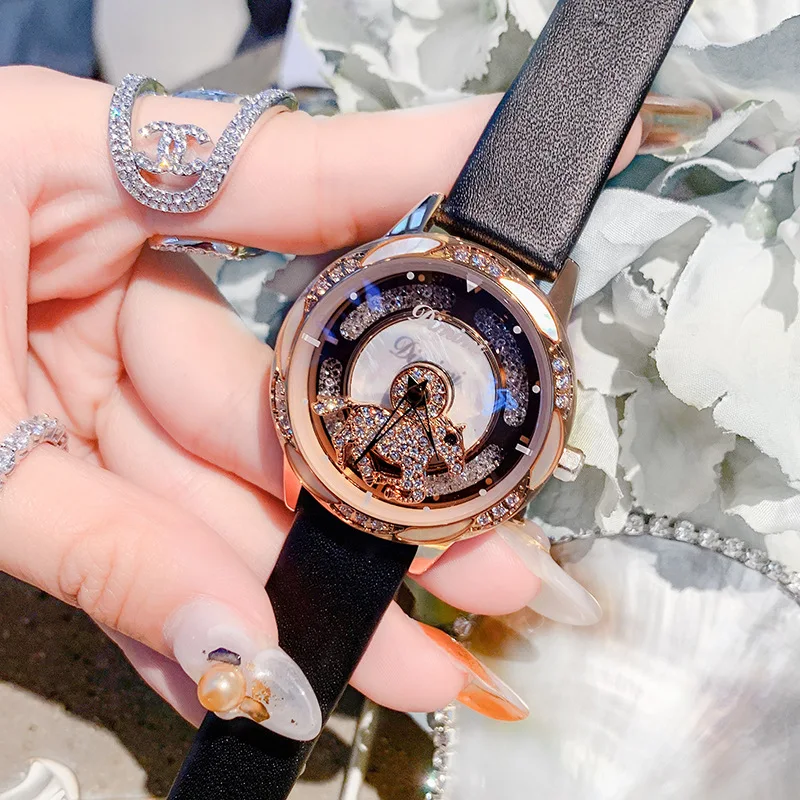 Women Wristwatches (31)