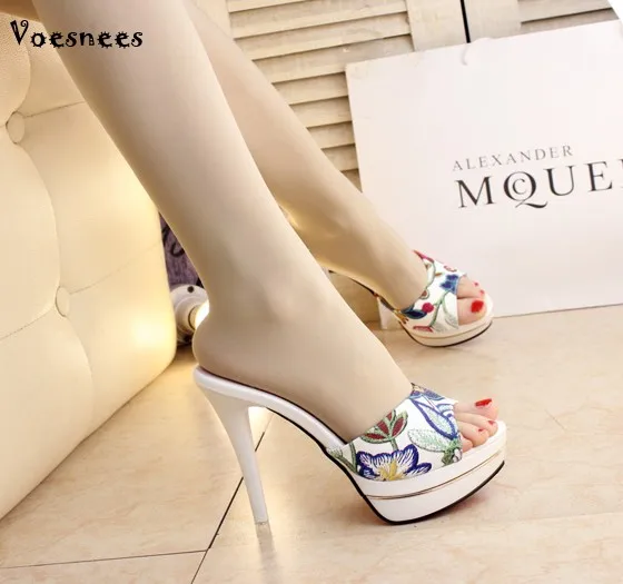 

2018 High Quality Print Flowers Shoes Woman Slippers High-heeled 12.5cm Slides Thin Heels Platforms Model Catwalk Shoes Female
