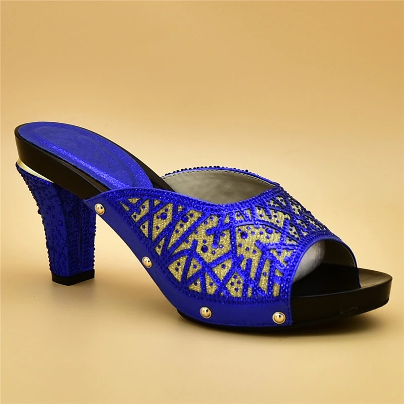 Последняя дизайнерская женская обувь роскошные в африканском стиле; свадебные туфли, украшенные стразы; женские Босоножки на каблуке без застежки; Вечерние - Цвет: Синий