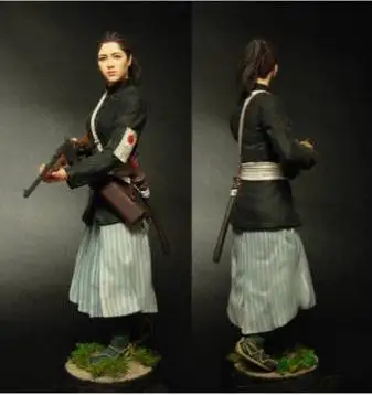 

GK 1:16 Female Warrior Garage resin Figure