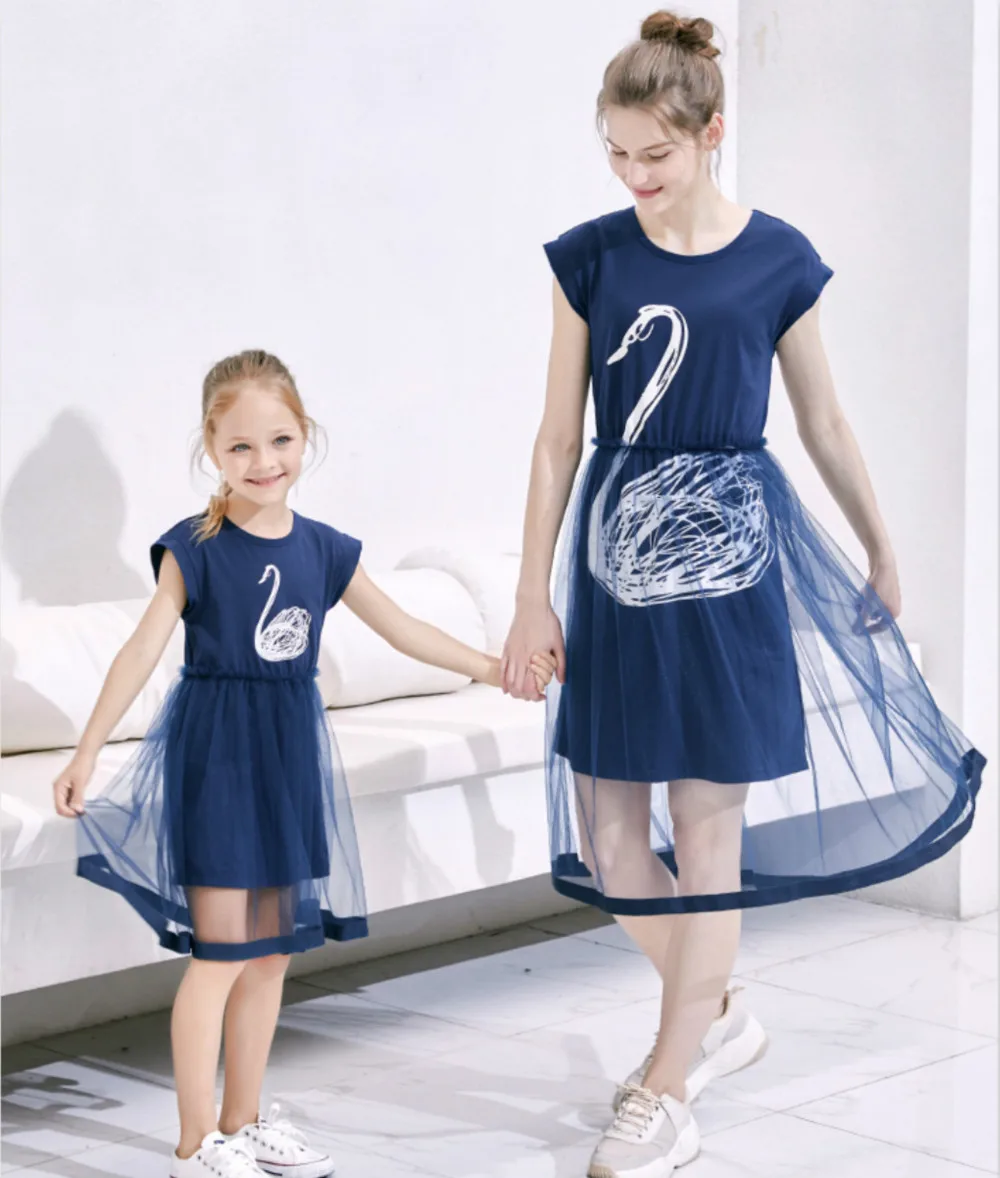 

Mom And Daughter Family Matching Baby Girl And Mother Clothes Swan Tutu Dress Clearest Gauze Parent Child Outfits Clothes Dress