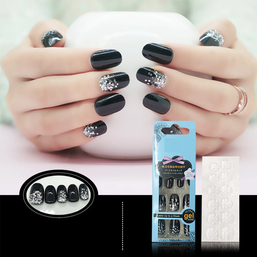 24pcs/Set Japan and Korea False Nails Short Design Gold Silver Glitter