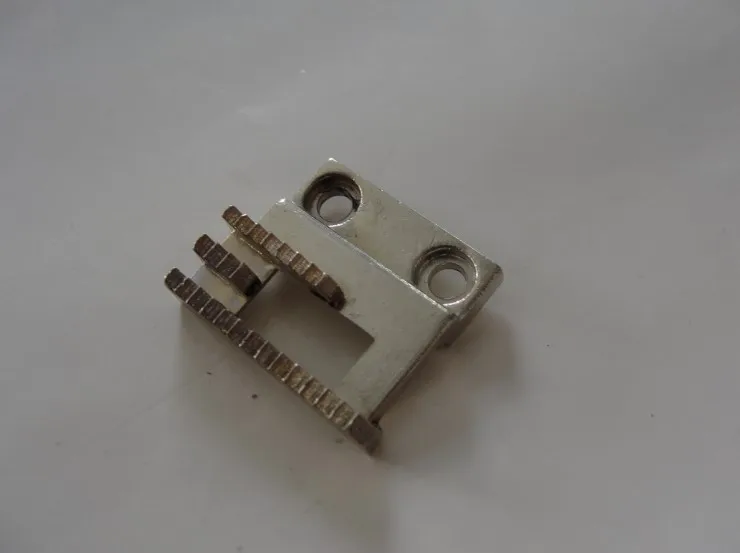 SINGER Home Sewing Machine with Teeth / Feeding 77 1in Sewing Machines