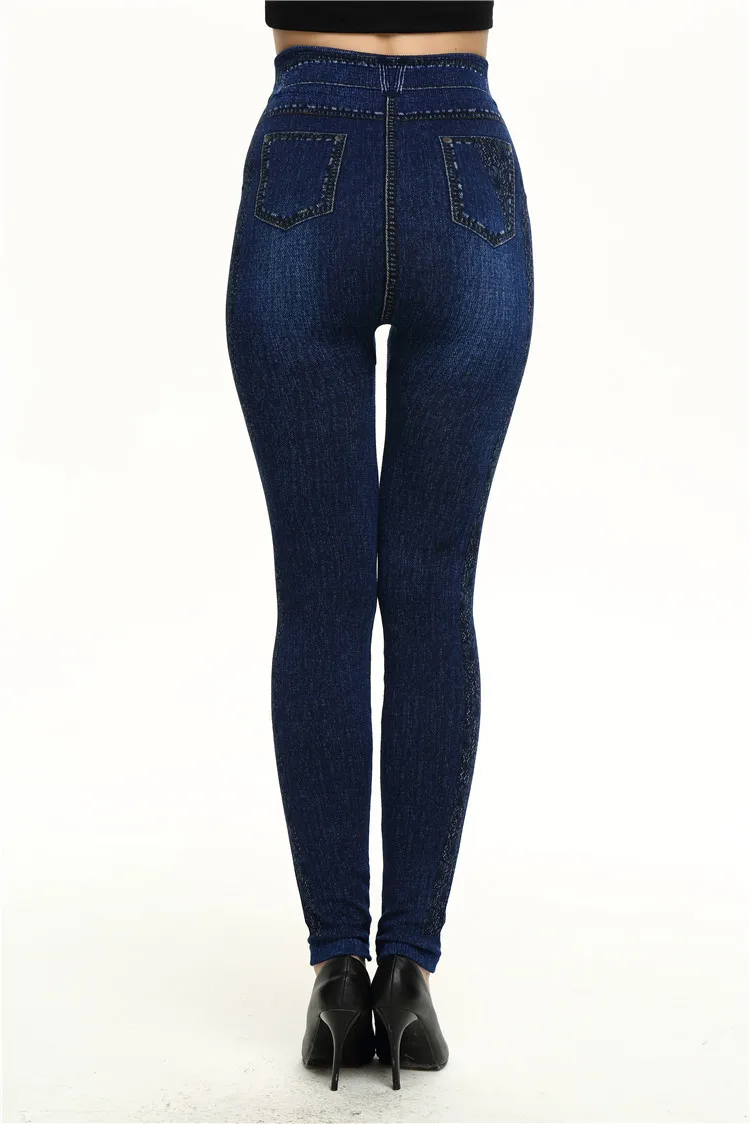 7598127308_1104678658