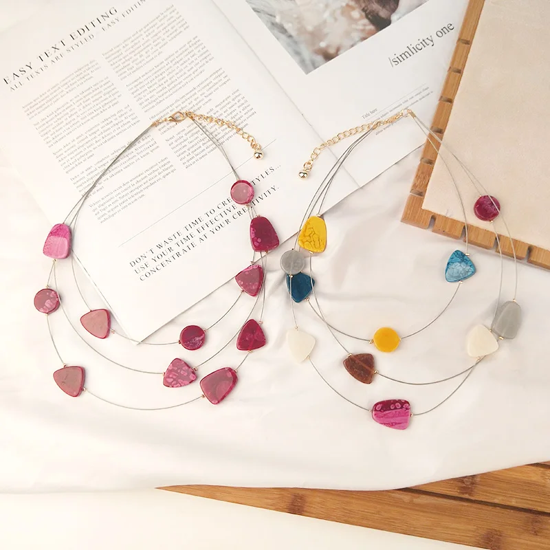 GuanLong Vintage Fashion Resin Necklaces Women With Acrylic Geometric Heart Pendants Metal Long Chains Necklaces Party Jewelry (1)