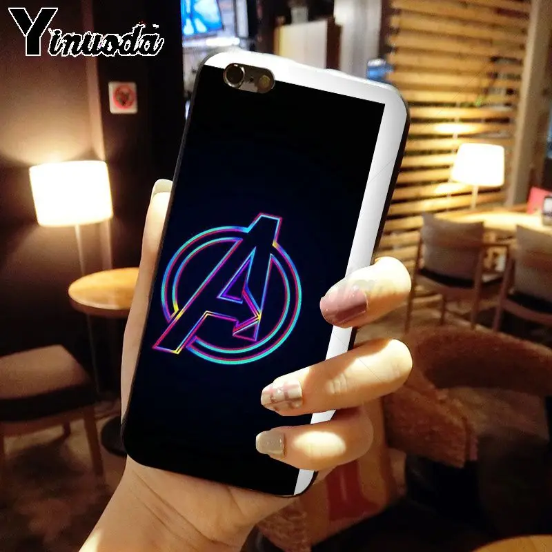Yinuoda Marvel Superhero DIY Окрашенные черные силиконовые аксессуары для телефонов Чехол