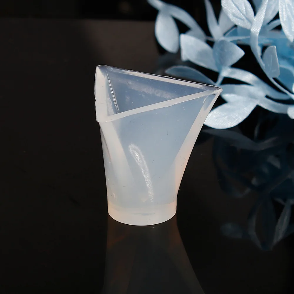 

DoreenBeads Fashion DIY Tools Silicone Resin Mold Casting Mould For Jewelry Making Hand Craft DIY Tools Cone White 3 Sizes, 1 PC