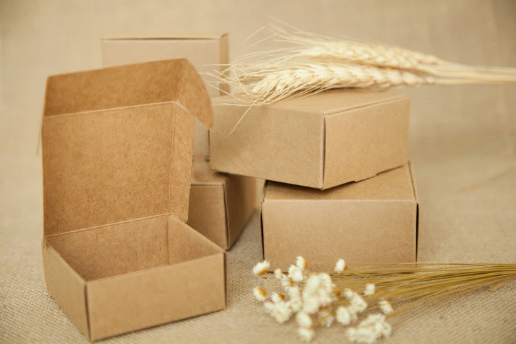 

500pcs 7*7*3cm Brown Kraft Paper Box For Candy/food/wedding/jewelry Gift Box Packaging Display Boxes Diy Necklace/rings Storage