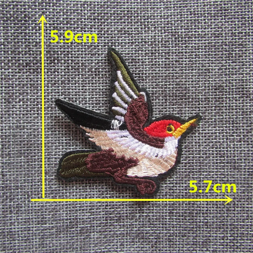 Bird Animal DIY Cartoon Badges Patch Iron on Clothes Embroidered Appliques Stripes Stickers DIY jeans Accessories Scrapbooking