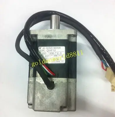 

DHL/EMS Yaskawa servo motor SGML-02AF12 good in condition for industry use -A1