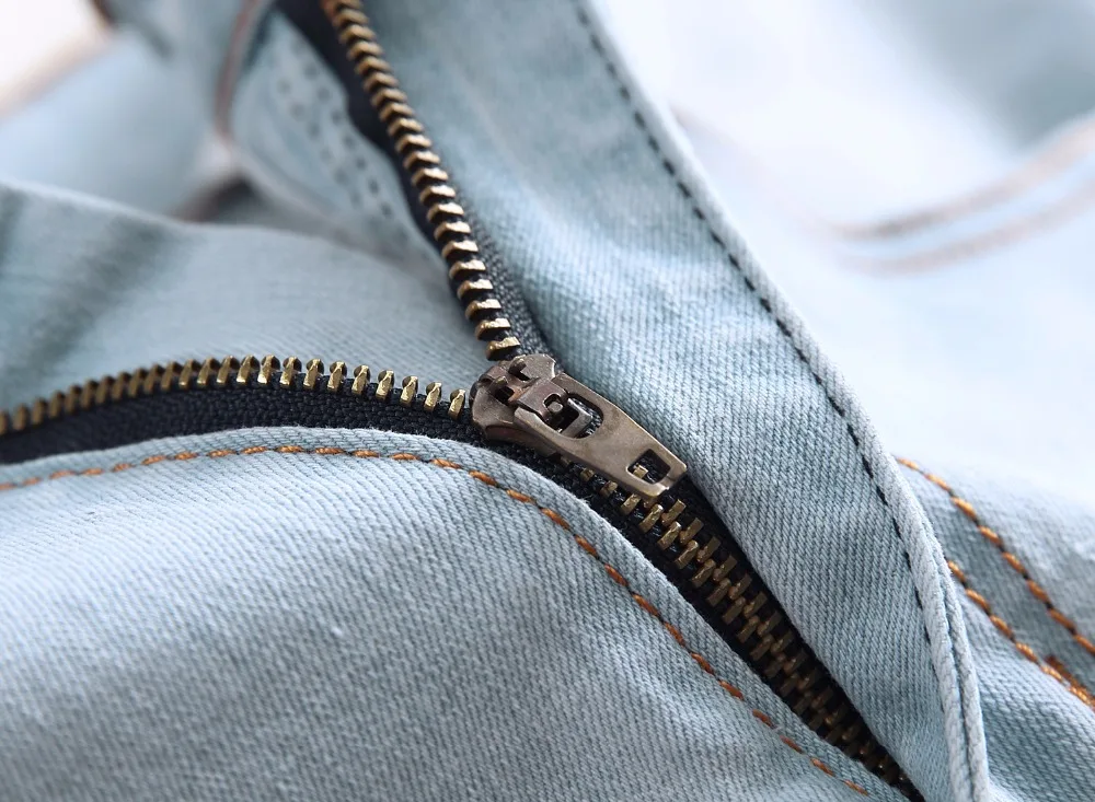 8837767245_1518810607