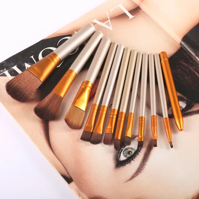 Best Price 12 Pcs/set Professional Makeup Brushes Set Cosmetic Eyeshadow Foundation Concealer Brushes Face Brush Make up Tools Accessories Best Price 12 Pcs/set Professional Makeup Brushes Set Cosmetic Eyeshadow Foundation Concealer Brushes Face Brush Make up Tools Accessories