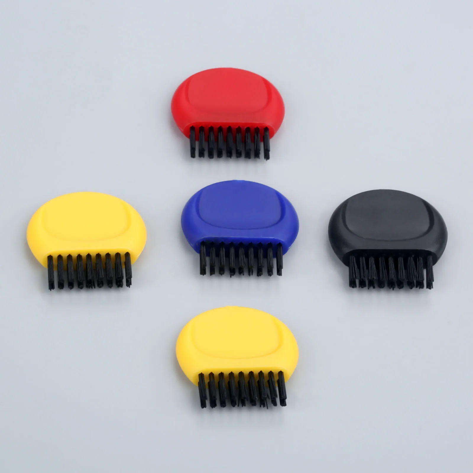 

gohantee 1 Lot 5 Pcs 8mm Bristles Height Mini Golf Club Brush Brushes Fit Cleaning Golf Heads Golf Ball Shoes Golf Training Aids