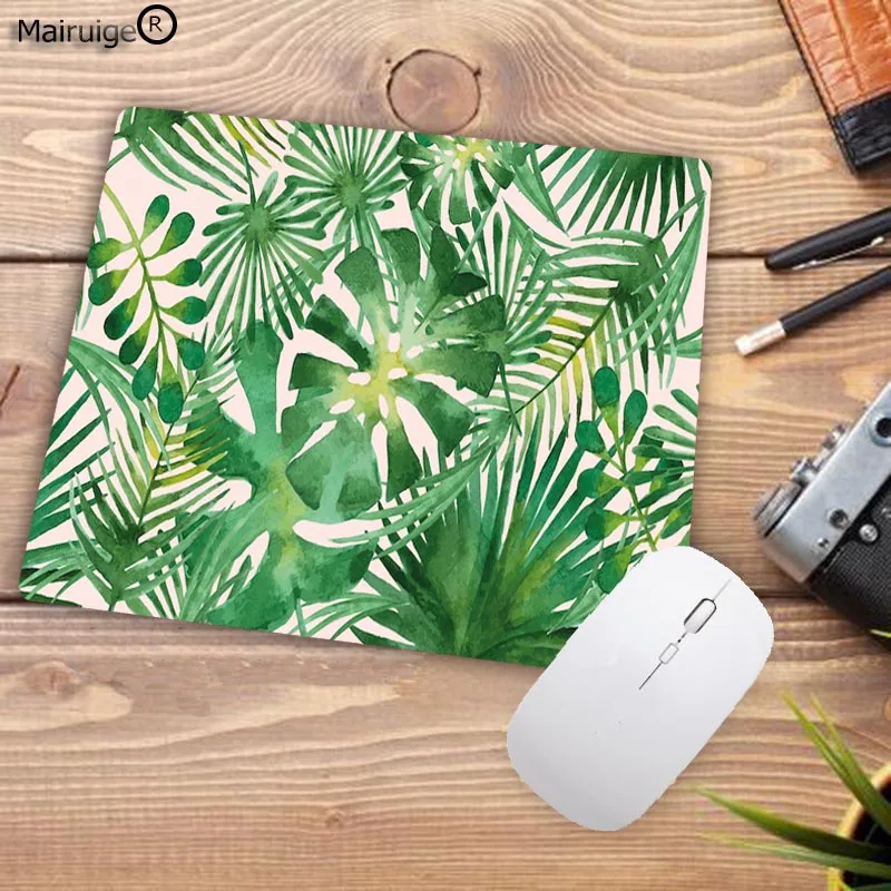 23Palm-Leaf-Wallpaper-temporary-and-easy-to-put-up-and-remove-on-the-blog-daily-dose-of-charm-by-lauren-lindmark-PA.jpg.pagespeed.ic_ (7)