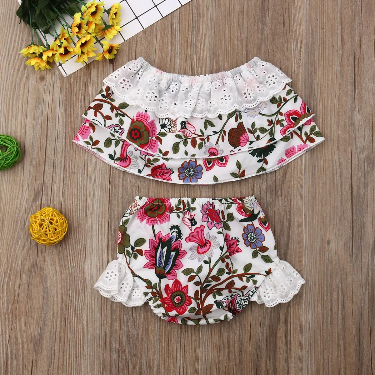 Neugeborenen Baby Mädchen Sommer Kleidung Sets Blumen Off Schulter Crop Tops Shorts Briefs Outfit