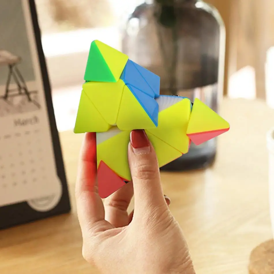 Треугольники классический Professional скорость Пирамида кубики Волшебные головоломка Cubo Magico твист игра игрушка развивающие подарок игрушечные лошадки для детей