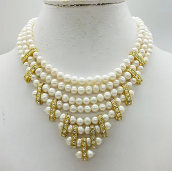

The most exquisite, bridal necklace, natural white pearl necklace