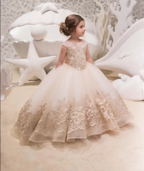 

Vintage champagne lace appliques ball gown toddler kids holy first communion gowns flower girl dresses for wedding formal event