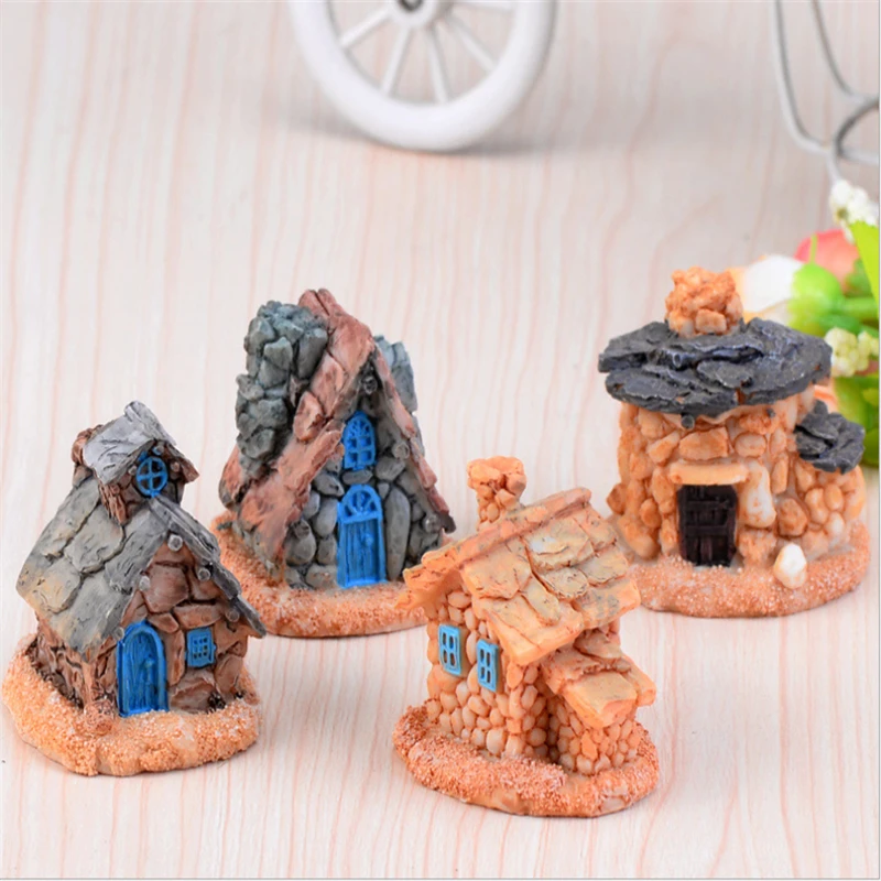 4Pcs Retro Resin House Terrarium Figurines Fairy Garden Miniatures