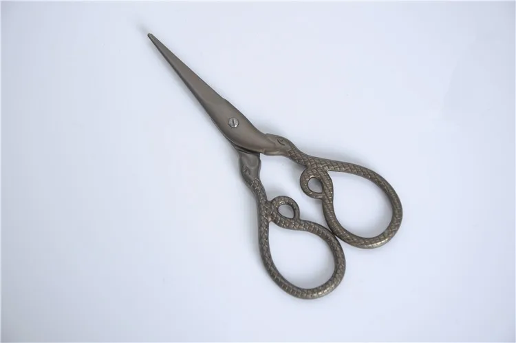 Snake No.6 of Chinese Zodiac Stainless Steel Blade Antique Vintage Design Sewing & Embroidery Scissor Wholesale Free shipping