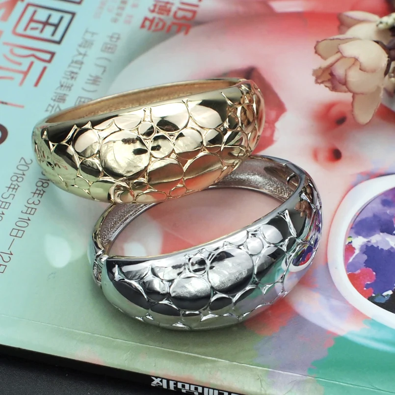 Punk Rough Surface Alloy Big Bangles Trendy Gold Color Statement Cuff Bracelets For Women Jewelry Accessories bangle bracelet
