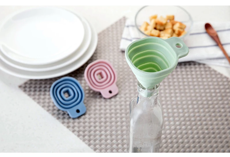 TUUTH Square Protable Mini Silicone Funnel Foldable Style Funnel Hopper Kitchen Cooking Tools Accessories Gadget B6