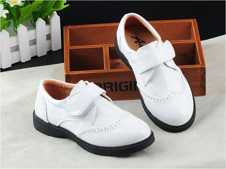 New Boys and girls British fashion Kids shoes Black and white flower girl students evening performance PU children's shoes