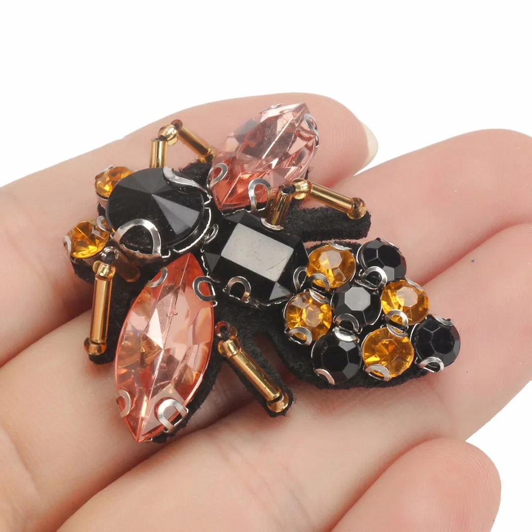 1pc Bee Sequins Rhinestones Beads Fabric DIY Appliques Patches Brooches Sew On